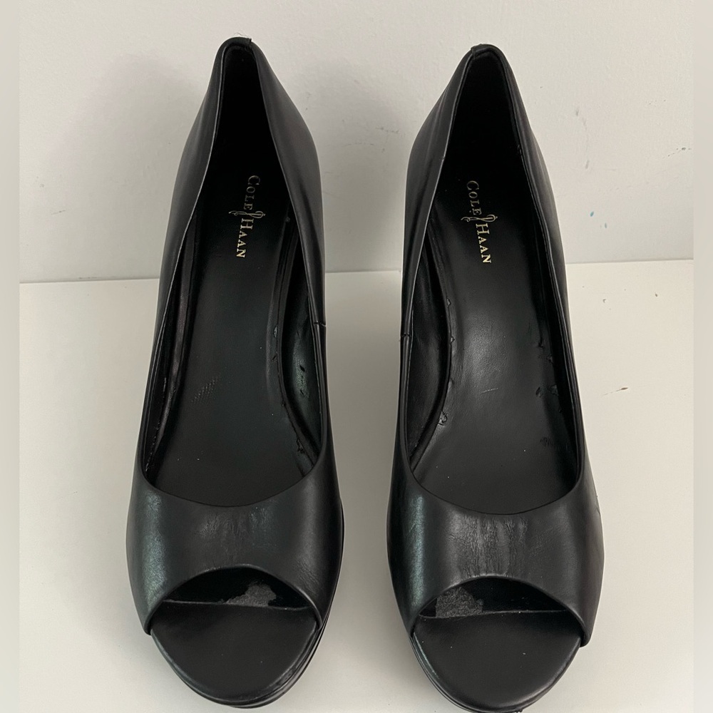 Cole Haan Black Leather Peep Toe Wedge Pumps 10.5 B - READ